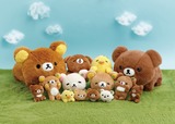 【リラックマ「チャイロイコグマのくまきゅんDays」】ぬいぐるみアイテム大集合！