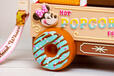 ポップコーン、バケット付き 2800円｜車輪がドーナツ