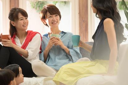 参考にしたい ママ友付き合いが上手な人 がやっていること 1 ストレスのない付き合いのヒント 1 2 ハピママ 参考にしたい ママ友付き合いが上手な人 がやっていること 1 ストレスのない付き合いのヒント 1 2 ハピママ