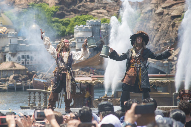 『東京ディズニーシー 20周年 アニバーサリー・セレクション』パイレーツ・サマーバトル“ゲット・ウェット!”