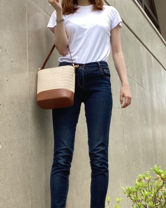 【GU　ザツザイバケットバッグ】夏らしい印象に