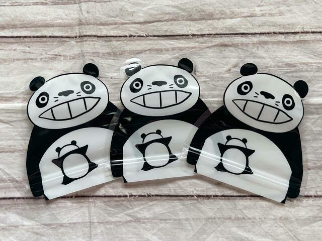 1点につき3枚のフィルムチャック袋が入っています