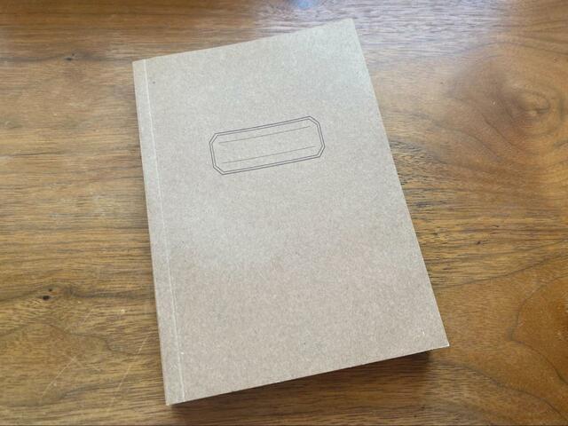 【セリア　B6フリーノート 368ページ】大人気商品「ほぼ日手帳」に似ていると話題