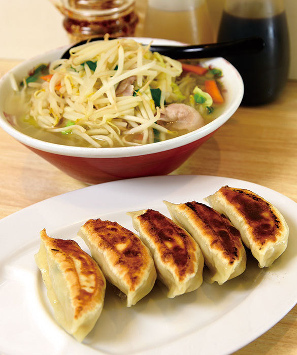 都内「タンギョウ」の名店／タンメンしゃきしゃき　錦糸町店（錦糸町）　タンギョーセット　1000円