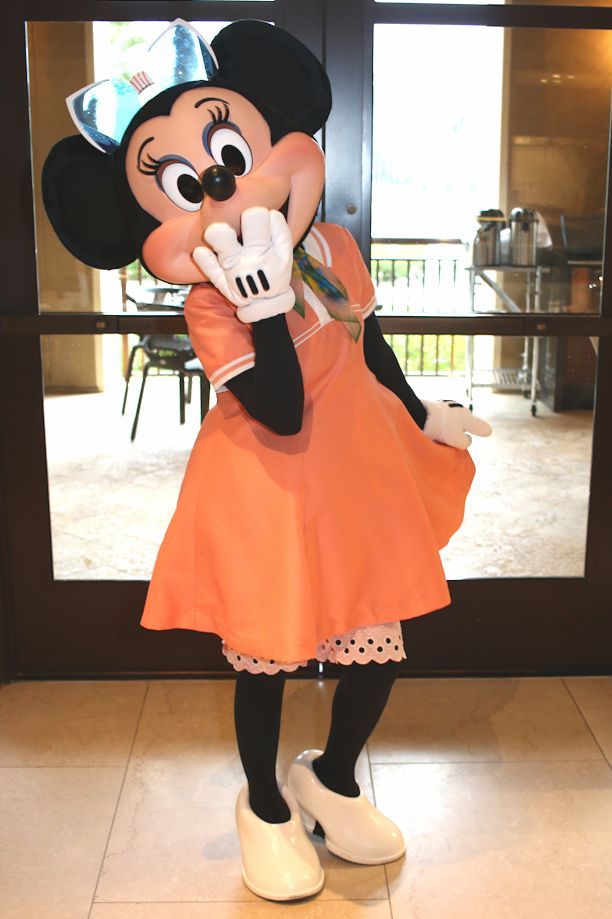 グッド・モーニング・ブレックファースト・ウィズ・グーフィー・アンド・ヒズ・パルズのミニー