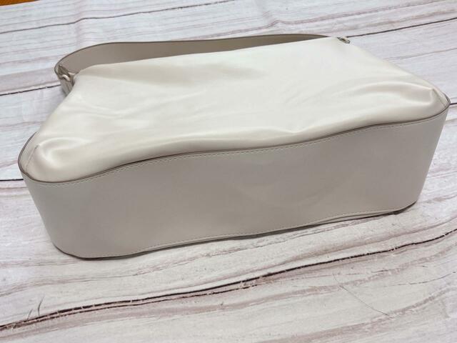 マチがしっかりあるので、たくさん入りそう！