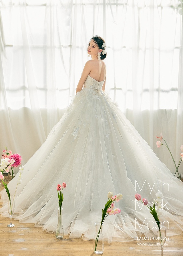 KURAUDIA × PLACOLE & DRESSY（クラウディア×プラコレ）新作ウェディングドレス｜MMM1502_Offwhite