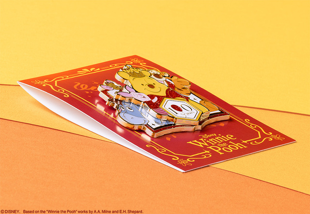 くまのプーさん/ピンバッジ 1,350円|Disney SWEETS COLLECTION by 東京ばな奈