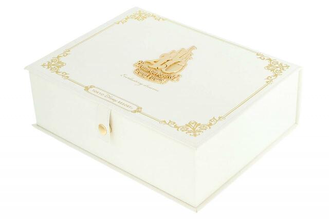 小物入れ 7,000円｜東京ディズニーリゾート40周年“ドリームゴーラウンド”グランドフィナーレ スペシャルグッズ｜発売日：2024年1月23日（火）｜販売店舗：東京ディズニーランド「グランドエンポーリアム」、東京ディズニーシー「エンポーリオ」