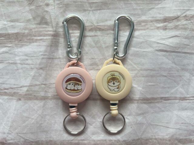 mofusand カラビナ付きリールキーホルダー／各税込110円