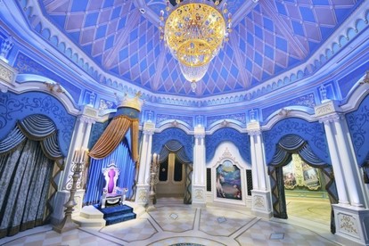 Tdl ガラスの靴は大人でも履ける シンデレラのフェアリーテイル ホール をもっと楽しむ5つのポイント 3 3 ディズニー特集 ウレぴあ総研