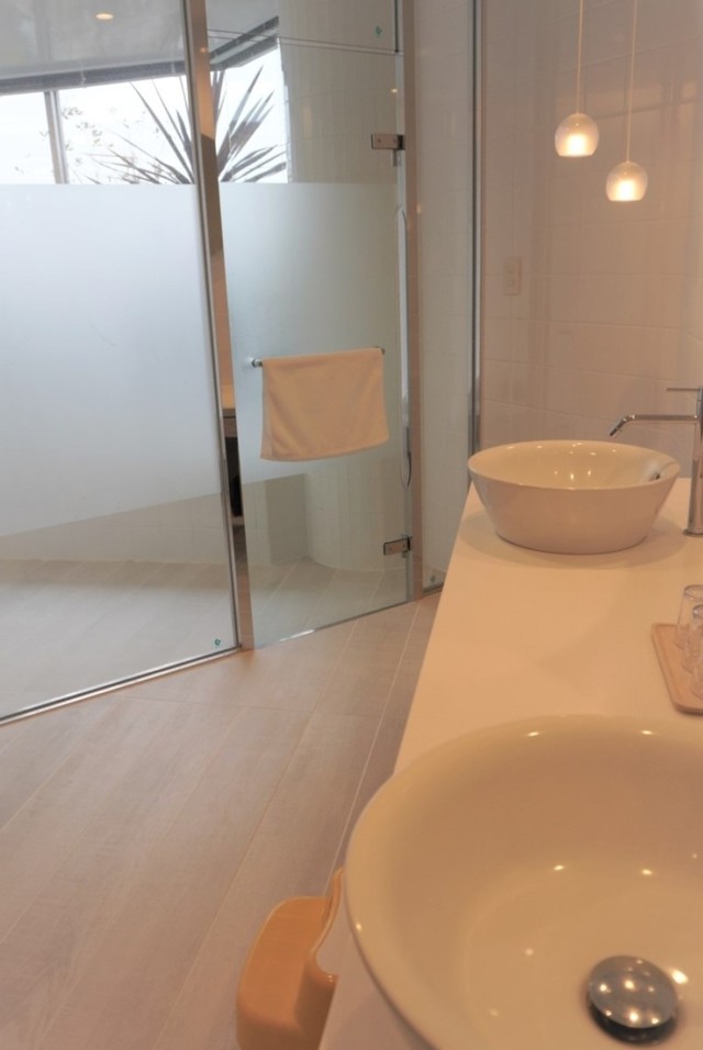 【星野リゾート　リゾナーレ熱海】広い洗面台