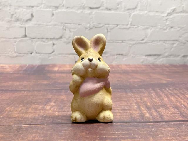【ナチュラルキッチン】オブジェ　スカーフラビット　ピンク／税込110円