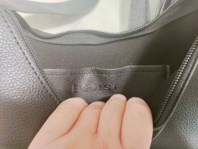 内ポケットには、EGOISTの文字あり