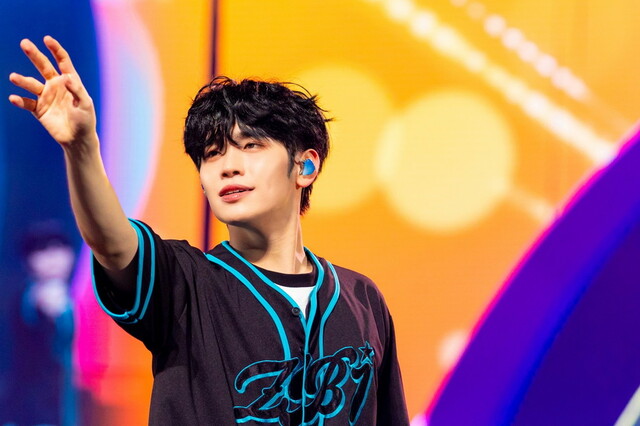 KIM TAE RAE(キム・テレ) 撮影:白石達也 ©WAKEONE / LAPONE ENTERTAINMENT