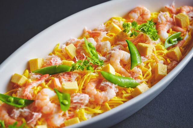 「カニと海老のちらし寿司」＜期間：2025年9月1日～12月18日＞【都ホテル 京都八条の「かに食べ放題」がパワーアップ！大人気「かに推しブッフェ」が今年も開催されます！】