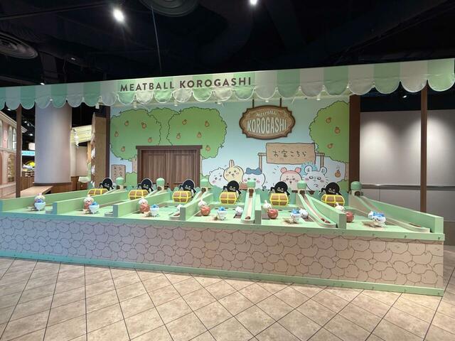 「ミートボールころがし」は、ちいかわたちが宝探しをする物語をモチーフにしたゲーム