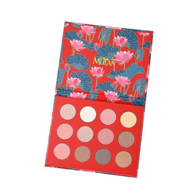 アイシャドウ＆チークパレット 2,100円