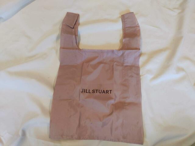 くすみカラーが大人っぽい【付録：JILL STUART エコバッグ】