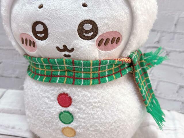 首にはグリーンチェックのマフラーを巻いています。なんてかわいいんだ…!