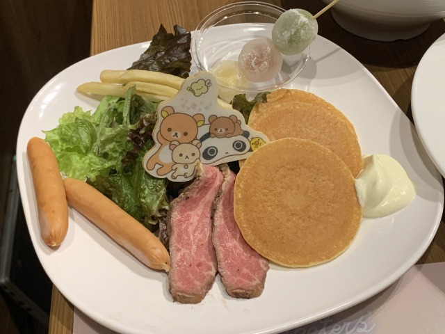 リラックマ&たれぱんだのほっとケーキプレート(2,000円)