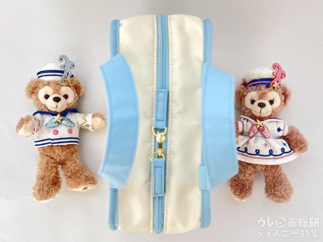 「ダッフィーのワンダフル・ヴォヤッジ」トラベルポーチとぬいぐるみバッジ