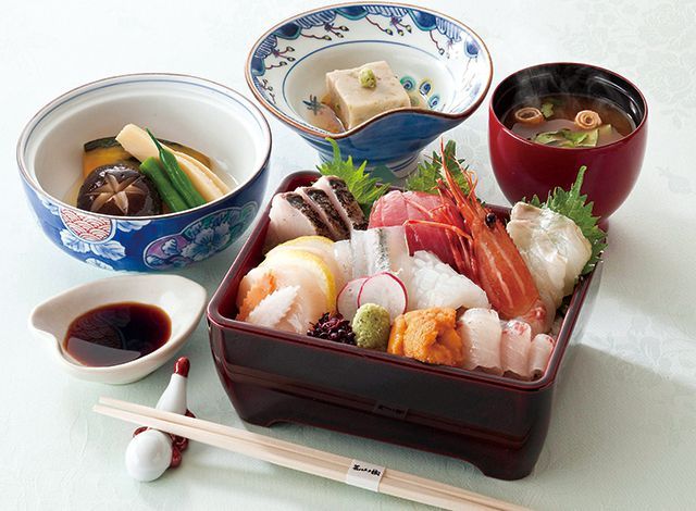 都内・日本料理店の極上ランチ／日本料理 花山椒（御成門）　海鮮重 3564円