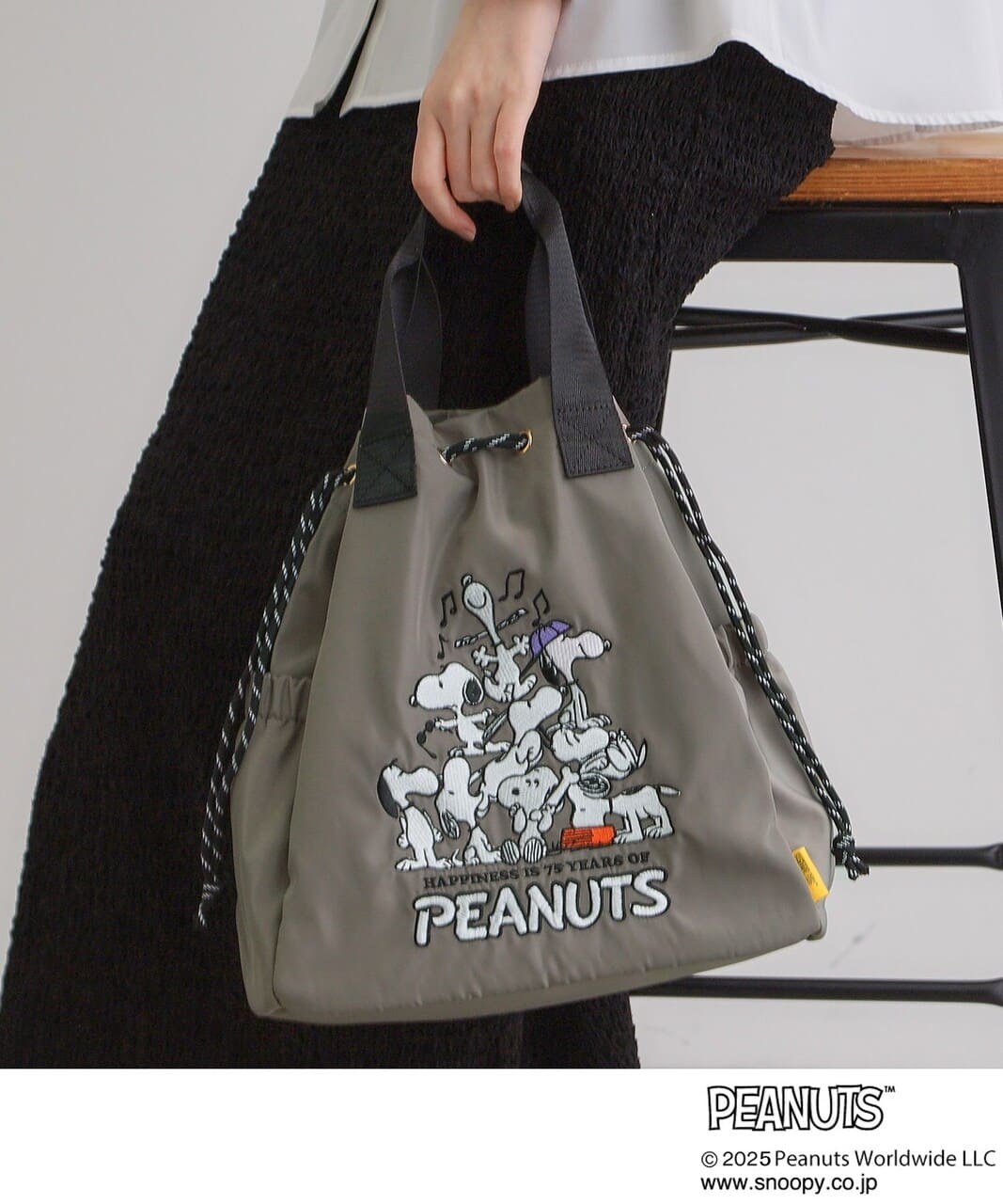 PEANUTS限定コラボ♪スヌーピーの大人かわいいトートバッグや
