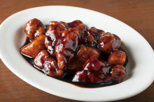 52　豚バラ黒酢　 900円