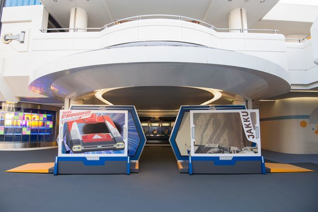 周辺には限定フォトロケーションも