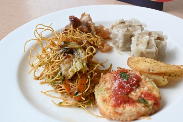 【ヒルトン東京ベイ「BON DANCE」】塩気のあるものも食べたい！欲望に任せた塩気プレート