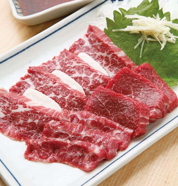 関西「馬肉」の名店／牛正（日本橋）　馬刺しの盛り合わせ 2160円
