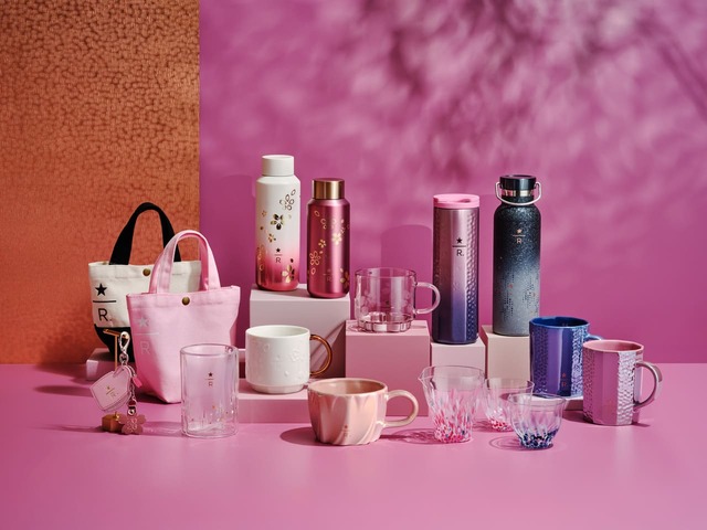 【スターバックス リザーブ® ロースタリー 東京】夜桜の世界観を楽しむ「SAKURA 2026 コレクション」