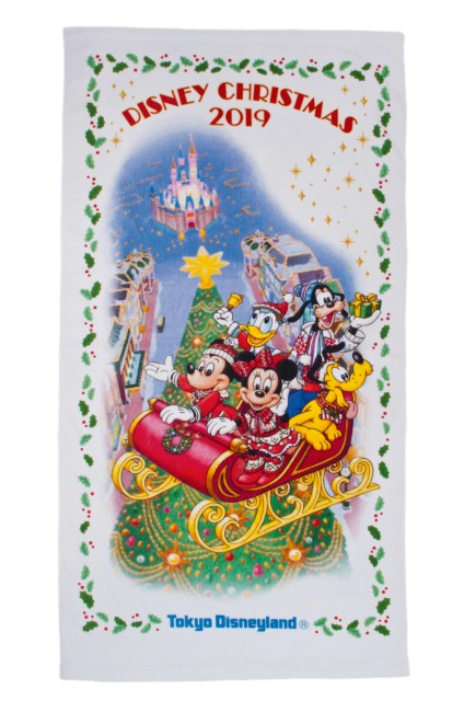 ワイドバスタオル 3,400円｜縦約150×横約80cm｜東京ディズニーリゾート「ディズニー・クリスマス」2019｜販売店舗：東京ディズニーランド「グランドエンポーリアム」