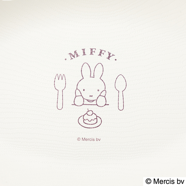 「オーバルワンプレート（ミッフィー sweets&violet）」1,490円（税込）