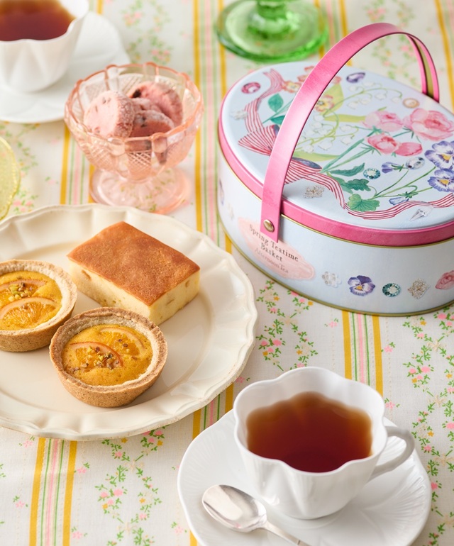 「スプリングティータイムバスケット」＜価格：2,500円（税込）＞【【Afternoon Tea】プチギフトやご挨拶ギフトにぴったり！お花のアートが可愛い「春色のティータイムギフト」発売】