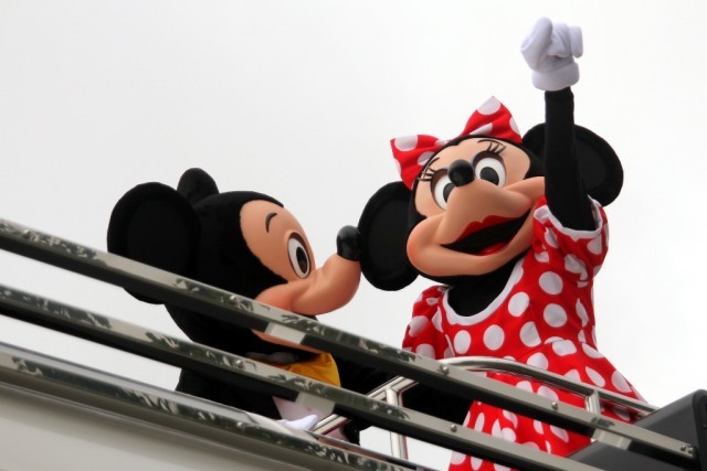 ミッキーマウス ミニーマウス – “東京ディズニーリゾート”スペシャルパレード 静岡県御殿場市