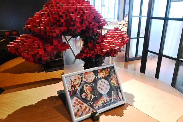 【Weekend Brunch Buffet】入口のオブジェも素敵でした