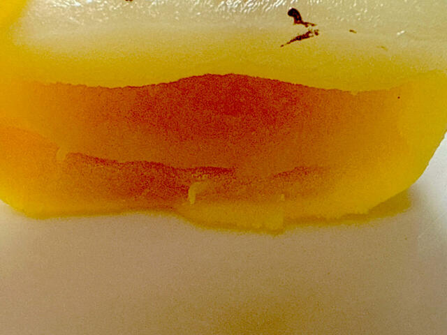 うさぎを実食！ミルクティー風餡は1番甘さ控えめ。紅茶の香りと風味が強く、洋菓子のような味わい♪