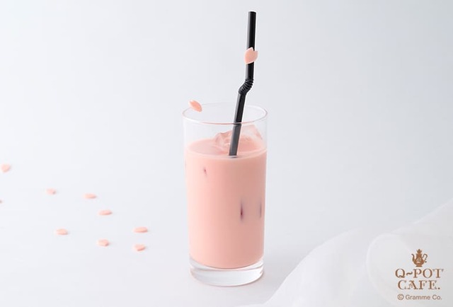 【Q-pot CAFE.】「ベリーブロッサムティーラテ」単品 850円