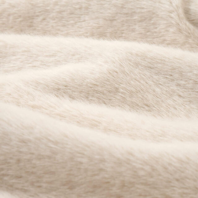 マリー おしゃれキャット ブルゾン ブローチ付き ベージュ ARISTOCATS 55TH 16,500円