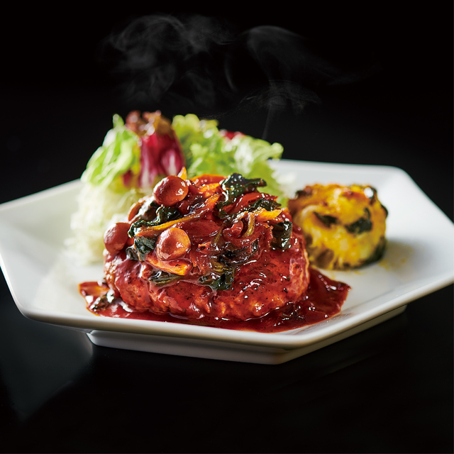 きのこと野菜のトマトソース・ハンバーグ