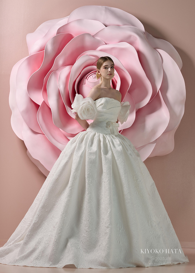 【クラウディア】KIYOKO HATA（キヨコハタ）新作ウェディングドレス｜KH-7001_offwhite