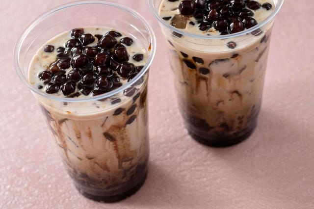 コーヒータピオカラテ、スーベニアタンブラー付き｜マンマ・ビスコッティーズ・ベーカリー｜2,100円