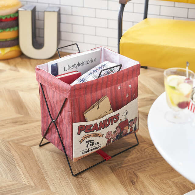 【ベルメゾン×PEANUTS】「収納スタンドバスケット『スヌーピー』」3,990円
