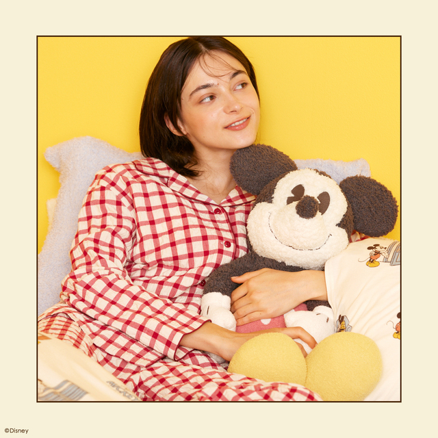 抱き枕 ￥10,890｜ジェラート ピケ「ミッキー&ドナルド」コレクション