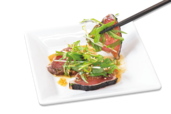 「シャキシャキ水菜と鰹の和風カルパッチョ」＜単品価格：440円（税込）＞【焼肉も和食も中華も食べ放題！じゅうじゅうカルビの食べ放題コースに「カツオのたたき」や「エビチリ」などの春限定メニューが登場！】