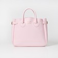 【『sweet presents YOUNG & OLSEN The DRYGOODS STORE BELTED TOTE BAG BOOK PINK』(宝島社)】ピンクは宝島社の雑誌『sweet』とコラボ。ブランド初の雑誌コラボです