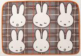 【西川×ミッフィー新商品】「miffy ひざ掛け」2,200円（税込）