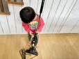 【激安スティック掃除機】子どもも扱えるコンパクトタイプ